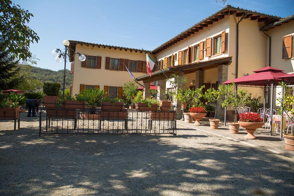 Hotel Del Lago Cavriglia Exterior photo