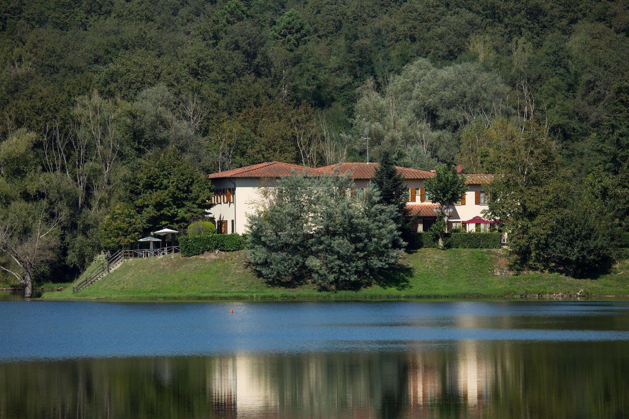 Hotel Del Lago Cavriglia Exterior photo